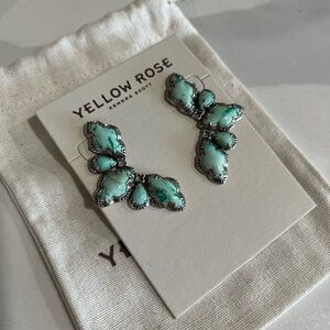 Abbie Vintage Silver Etch Frame Statement Earring